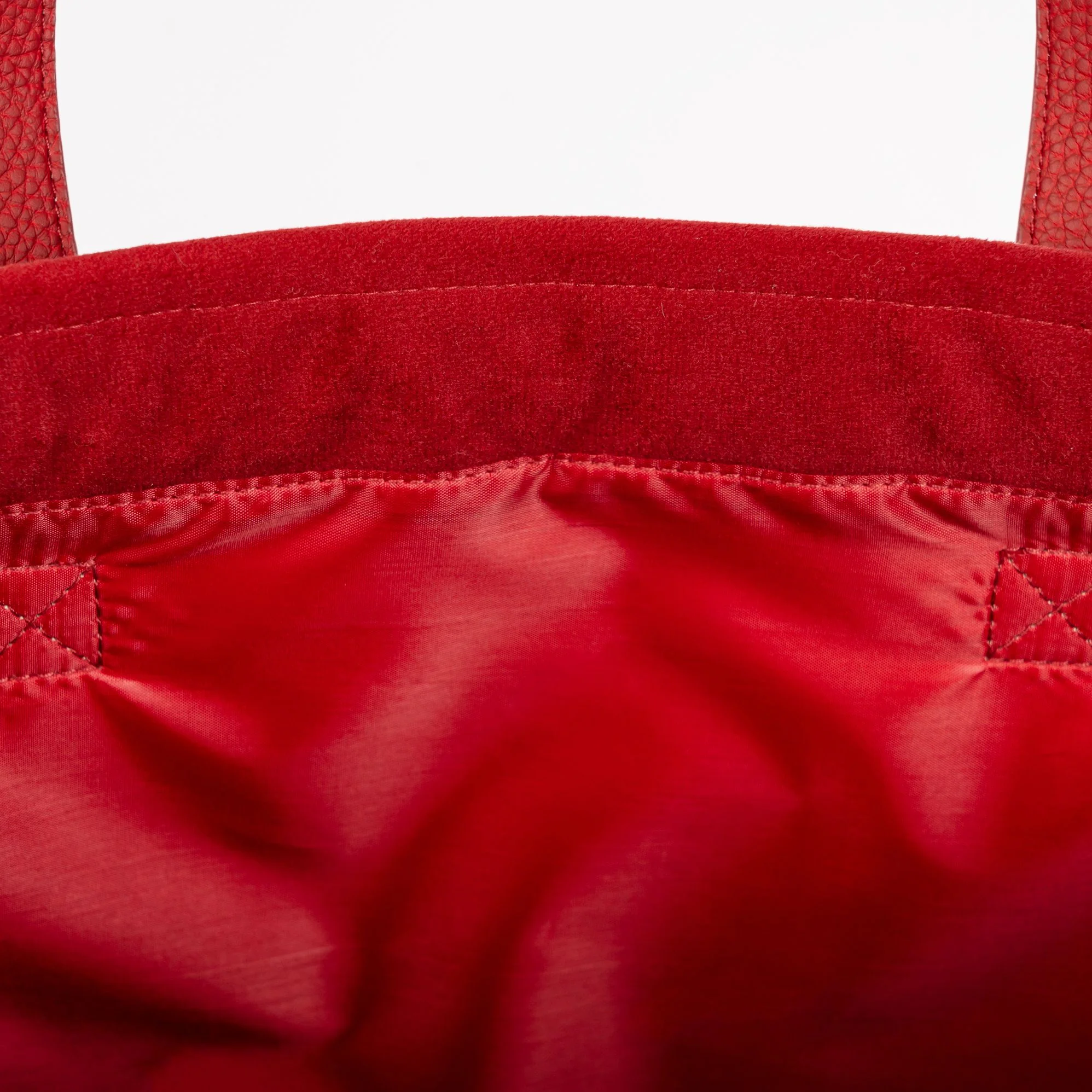 B&N Exclusive Red Quilted Velvet Tote - Image 5
