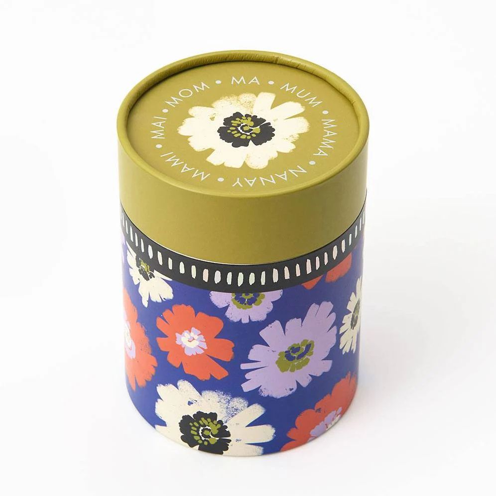 Bold Floral Mother's Day Candle - Image 4