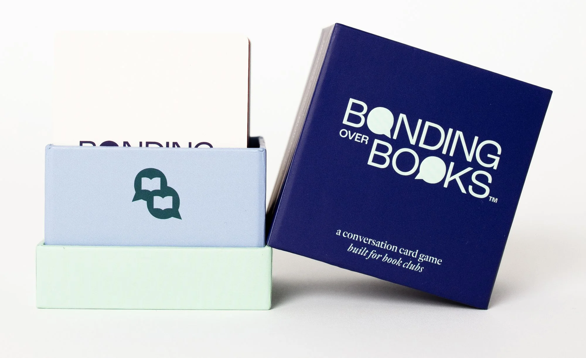 BONDING OVER BOOKS CONVERSATION CARD GAME - Image 4