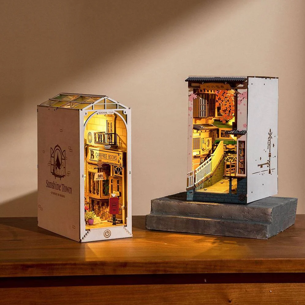 DIY Miniature Bookend: Sakura Tram - Image 20