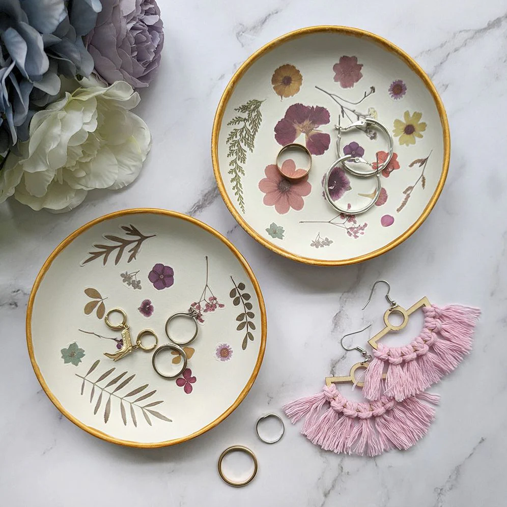 Floral Ceramic Trinket Dish Making Kit - Image 3