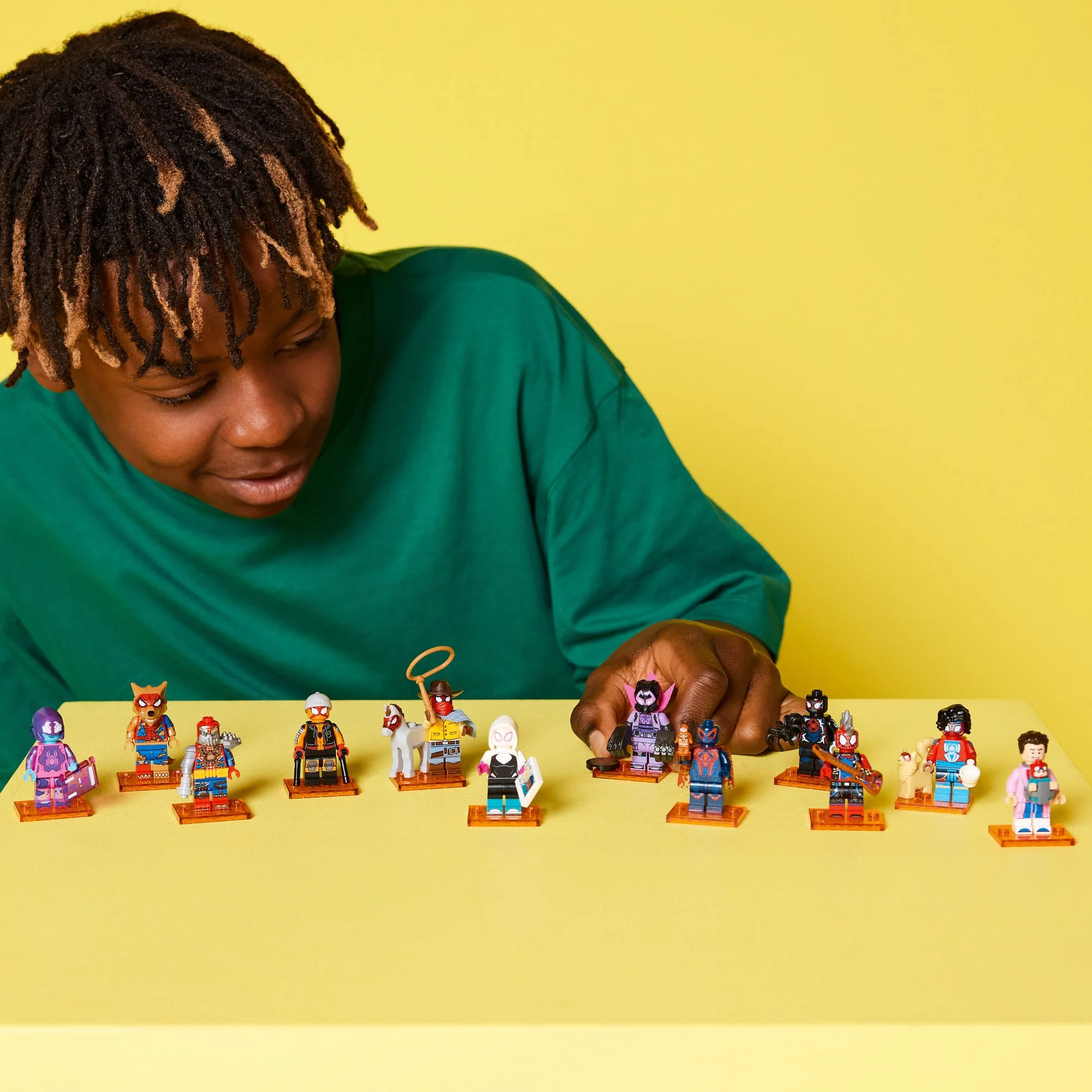 LEGO Minifigures Spider-Man: Across the Spider-Verse 71050 - Image 5