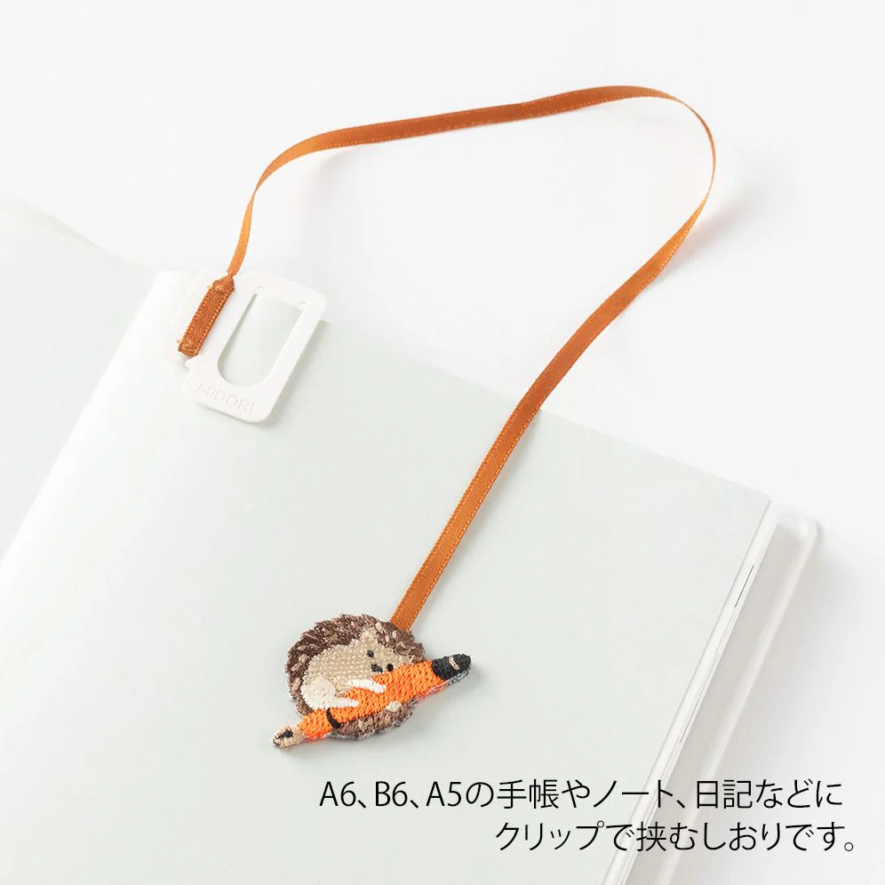 Midori Embroidery Bookmark Clip Squirrel - Image 2