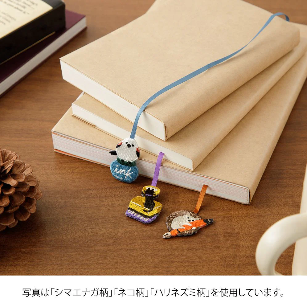 Midori Embroidery Bookmark Clip Squirrel - Image 4