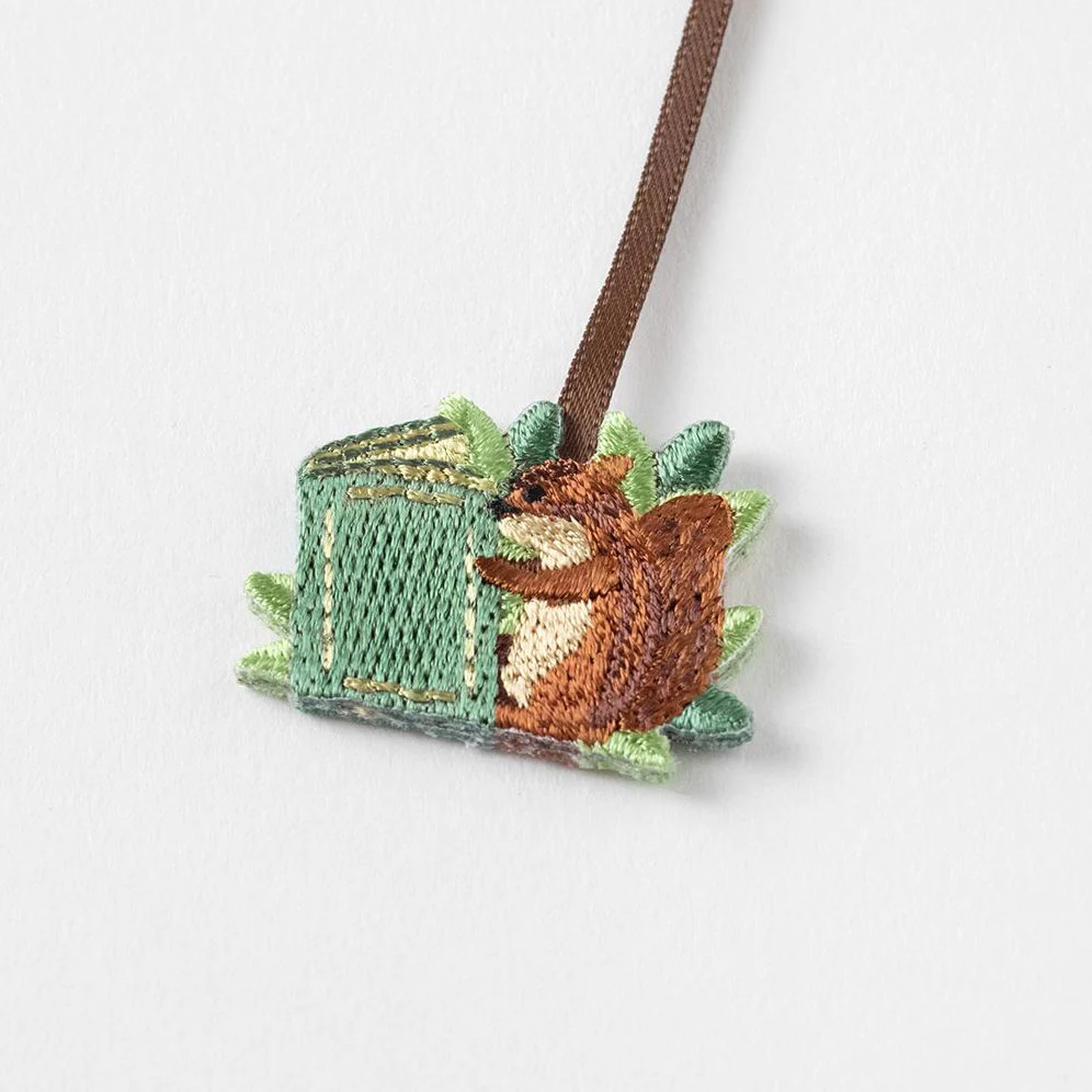 Midori Embroidery Bookmark Clip Squirrel - Image 6