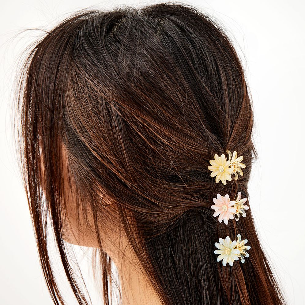 Mini Daisy Hair Clips, Set of 3 - Image 4