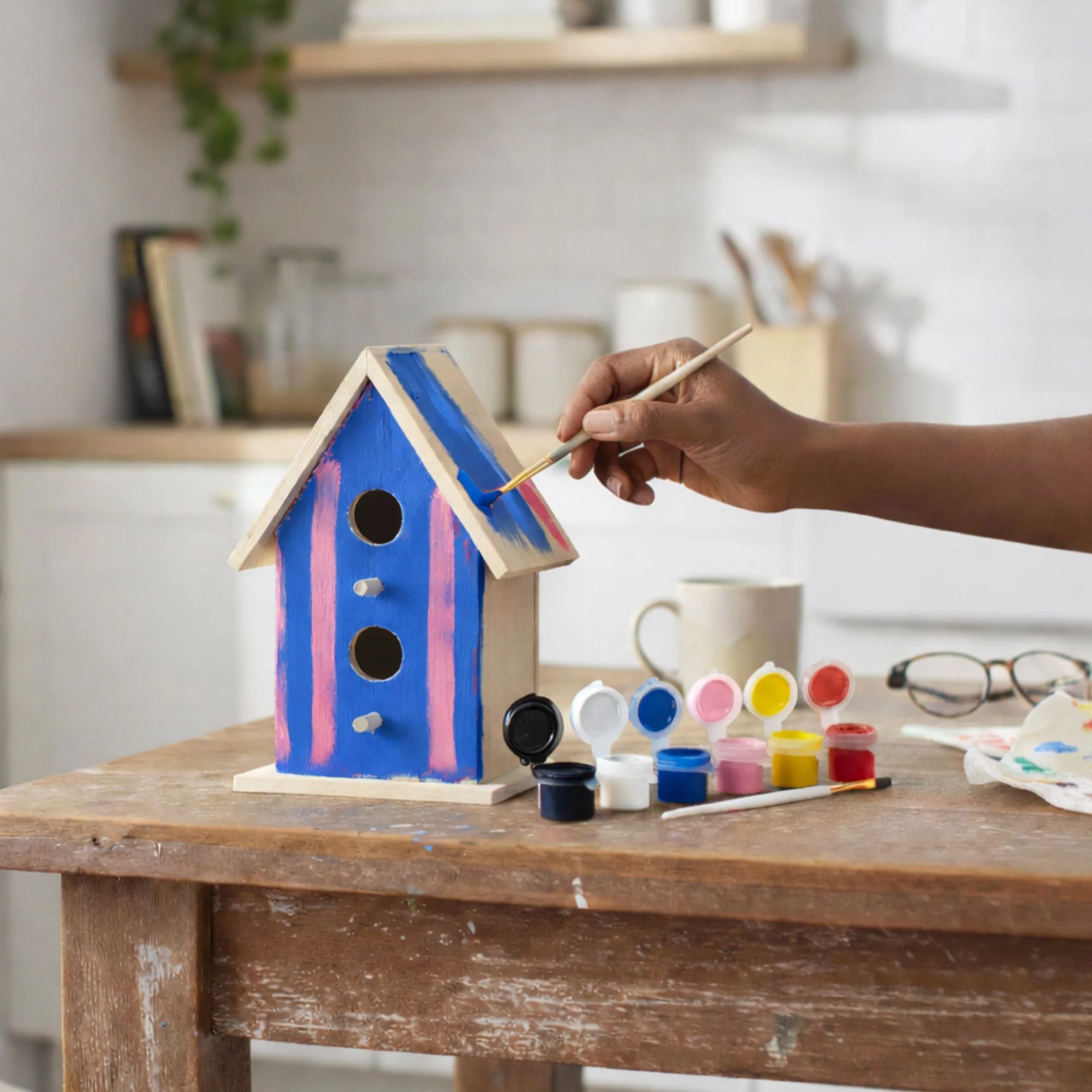 Paint a Birdhouse Kit - Image 4