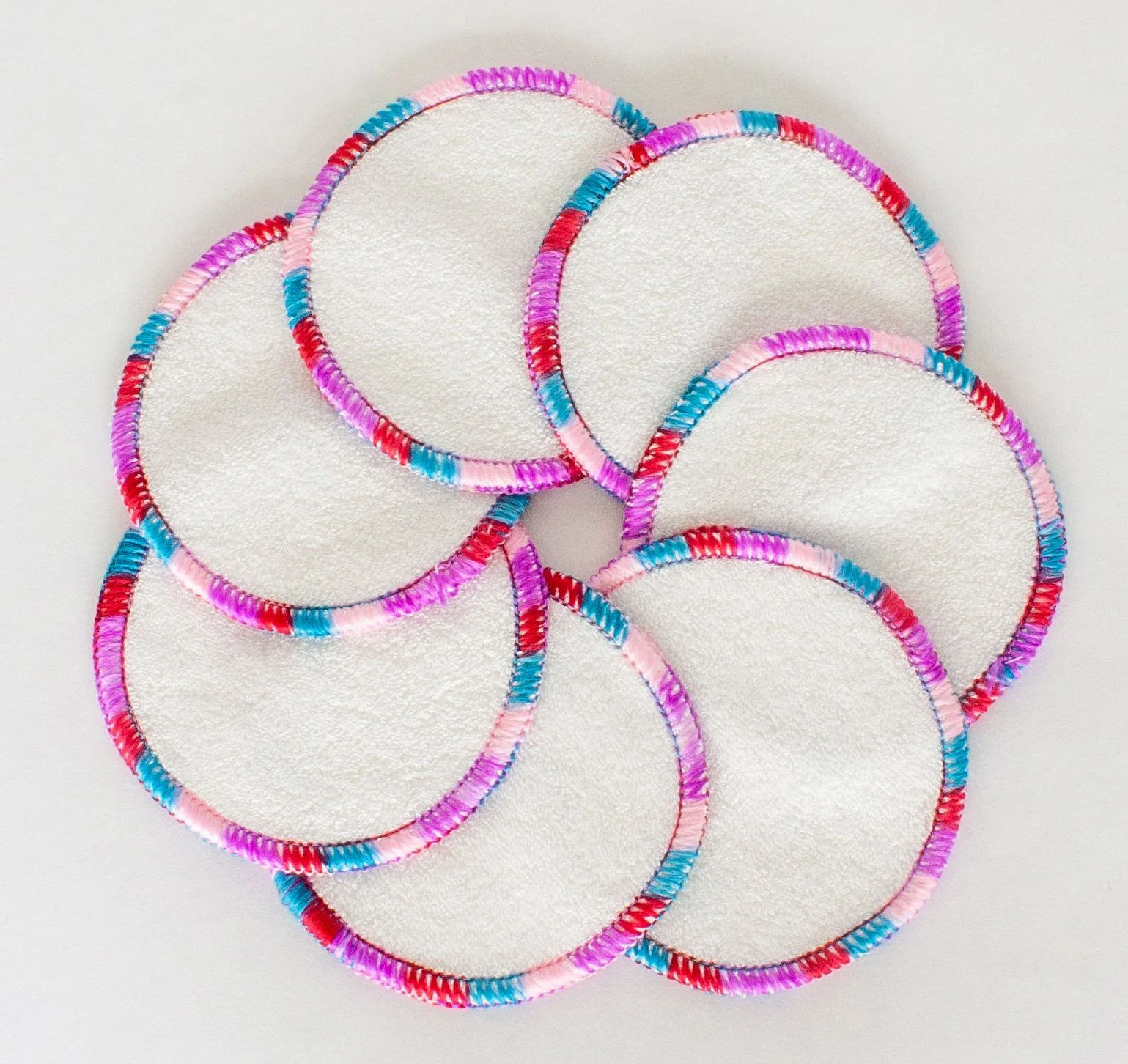 Reusable Makeup Cleansing Rounds 7pc - Image 3