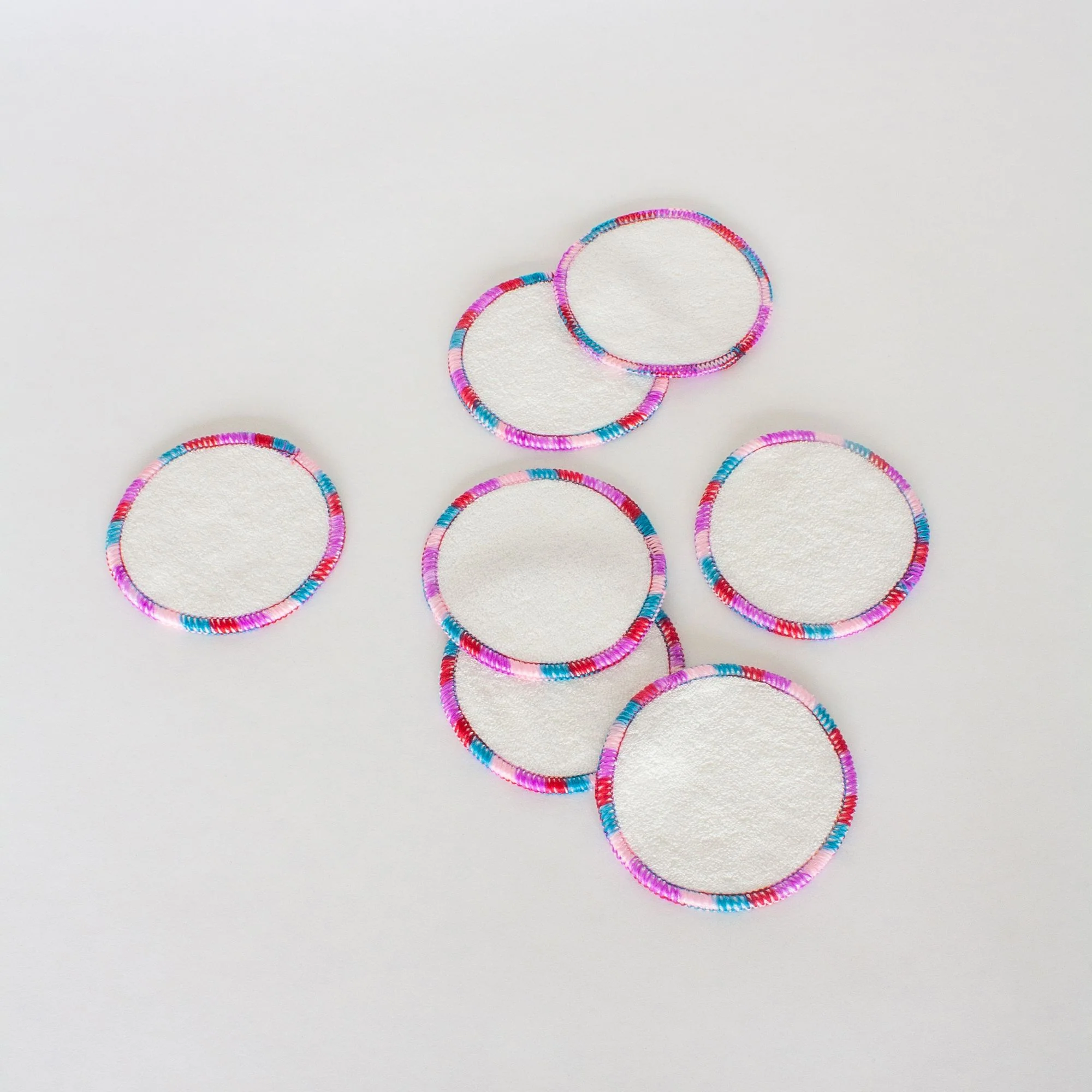 Reusable Makeup Cleansing Rounds 7pc - Image 4