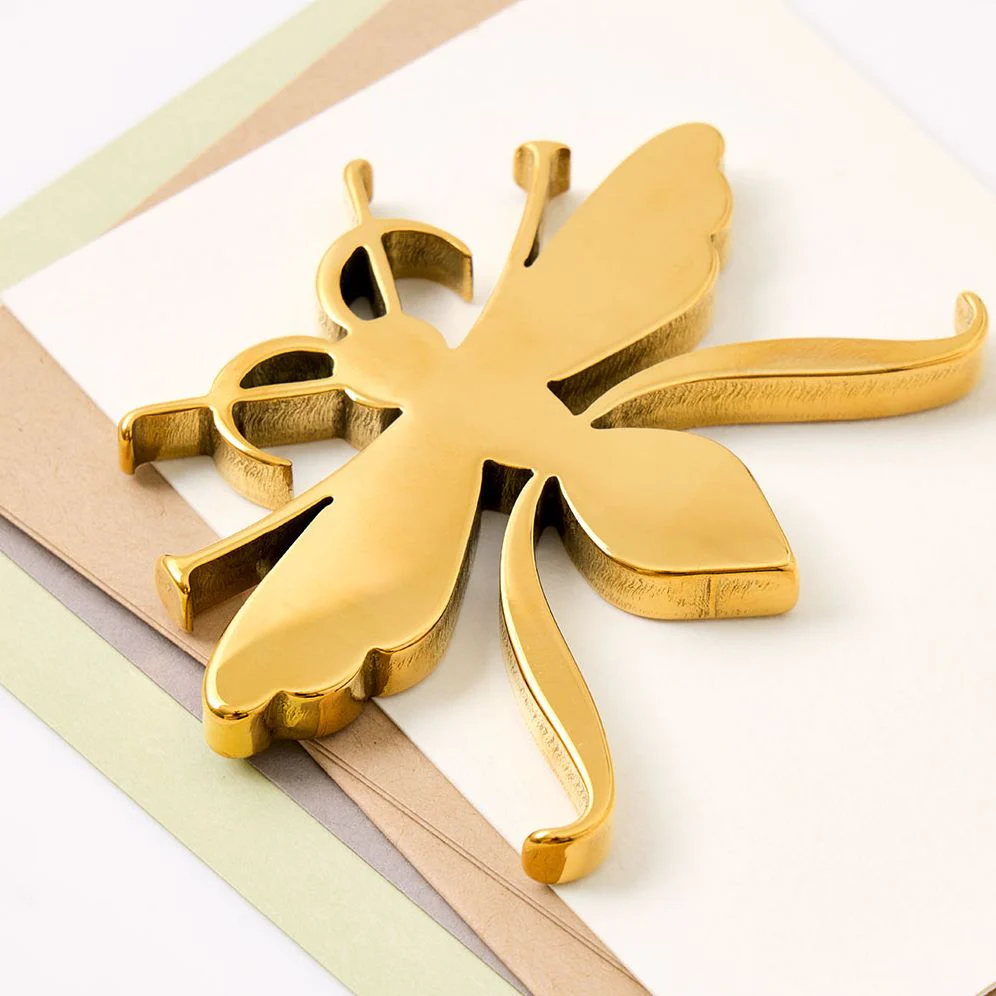Sand Paper Wasp Gold Paperweight - Image 3