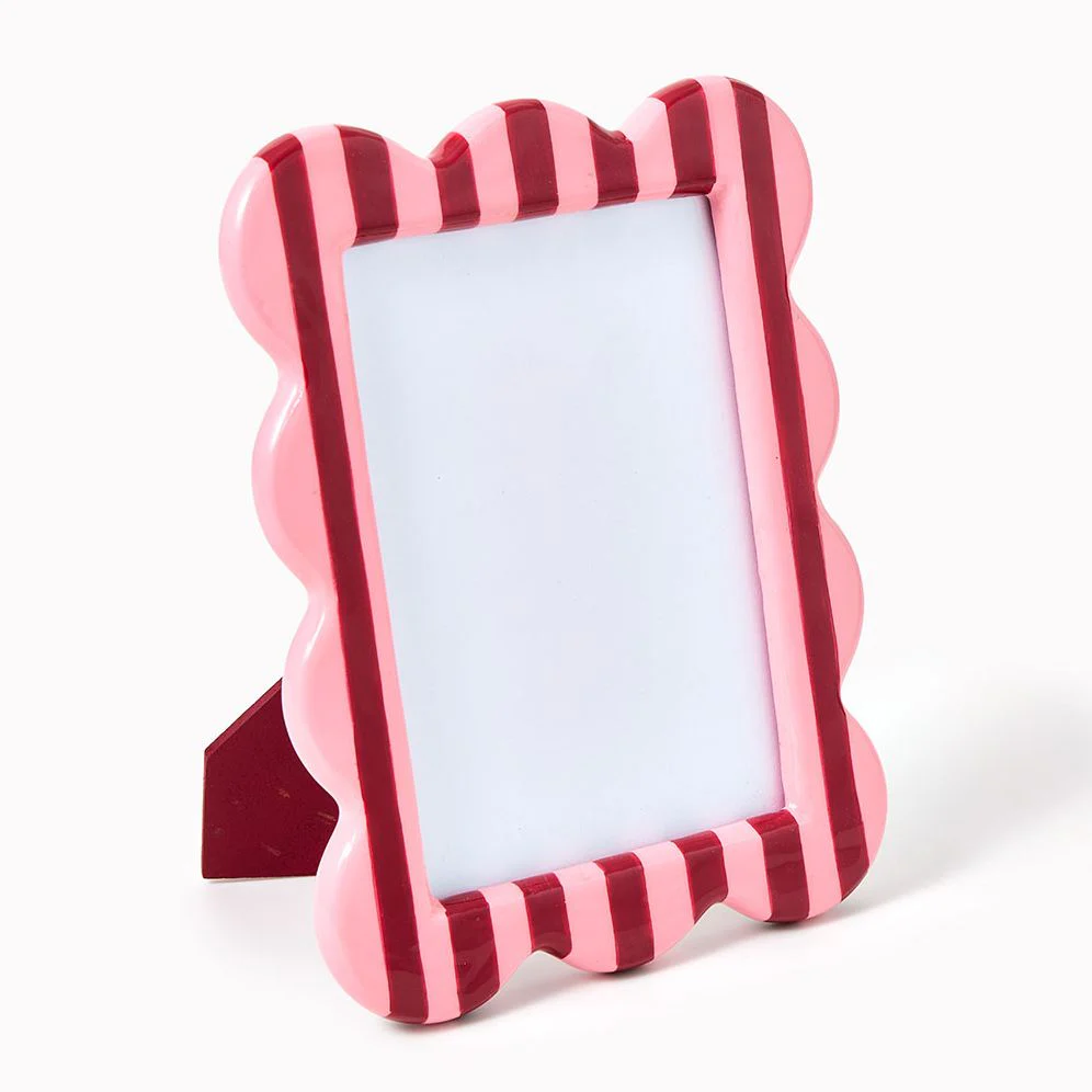 Scalloped Striped 4x6 Frame - Image 2