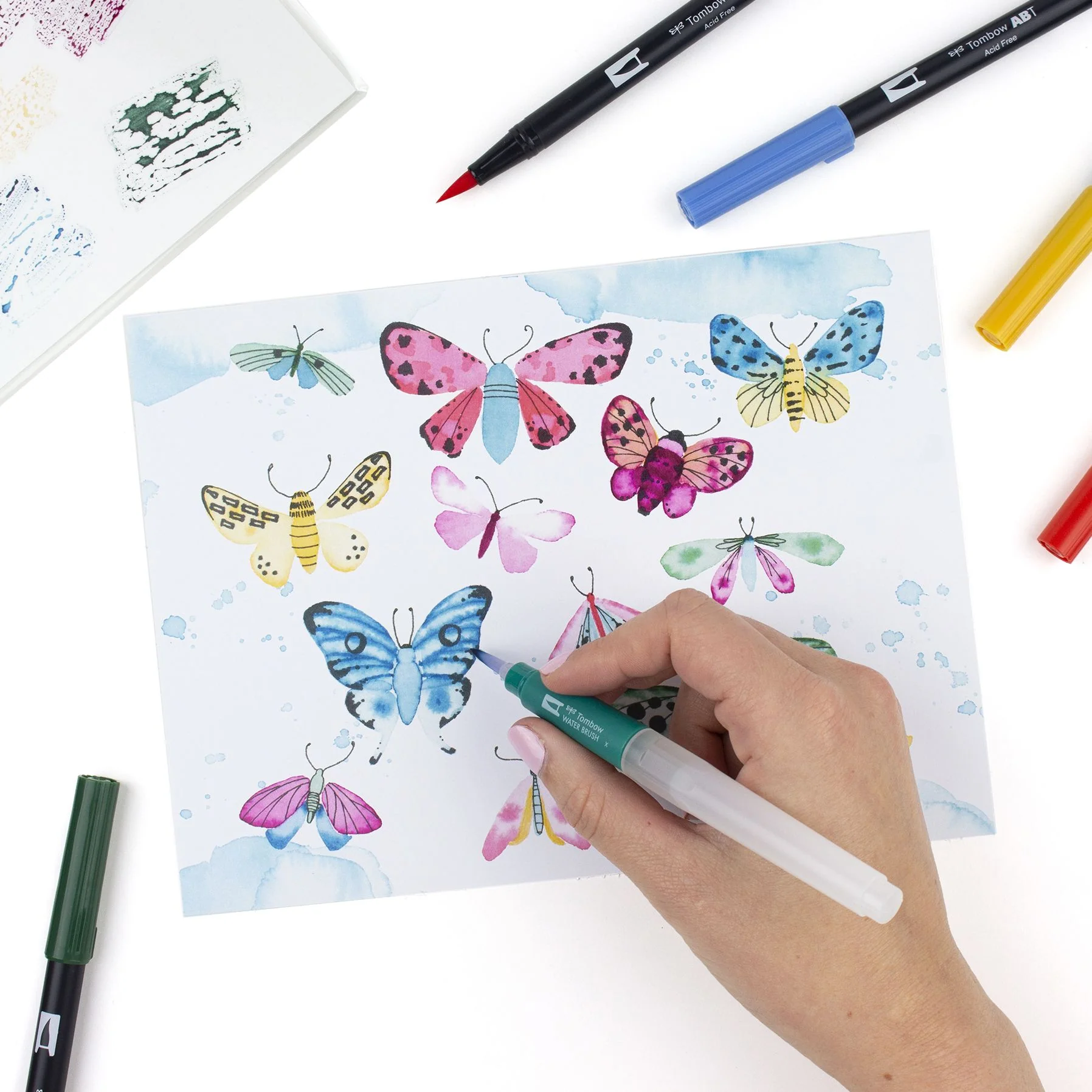 Tombow Watercolor Set Complete Kit with Dual Brush Pens, Water Brush, and Accessories - Image 5