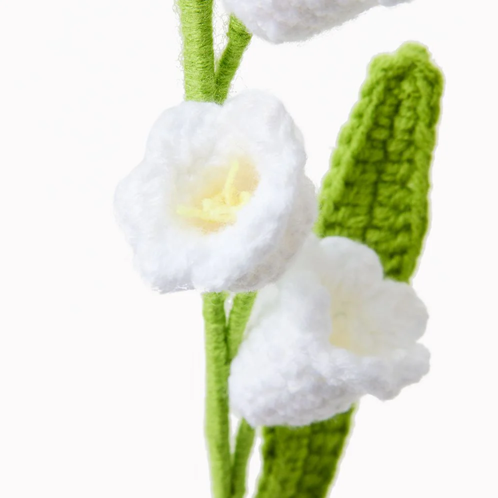 White and Yellow Lily Crochet Flower - Image 2